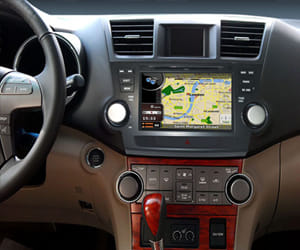 car thieves caught due to gps device in car in noida