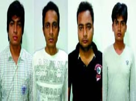 Plunderer arrested vicious passengers in trains
