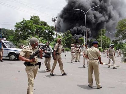 lathicharge victim family ask to Narendra Modi
