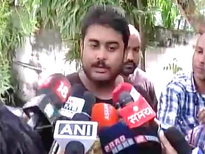 sheena's brother says that he has evidence against Peter Mukharjee