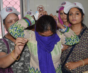 gangrape with the lady of delhi
