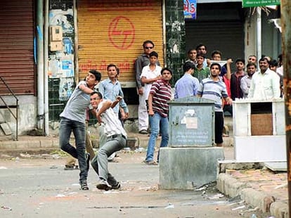 patel reservation agitation beneficial for modi government