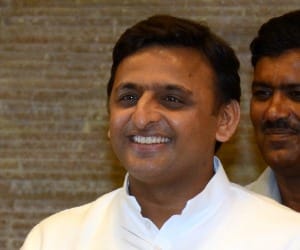 know the filmy taste of up cm akhilesh yadav