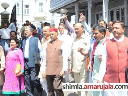 mla fights in himachal vidhansabha.