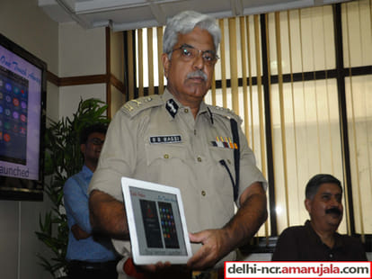 bs bassi challenged kejriwal for open debate