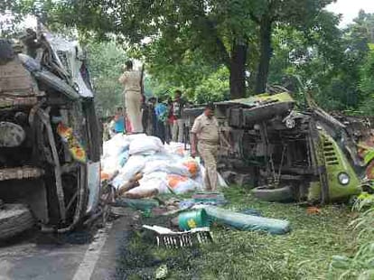 painfull accident in lucknow