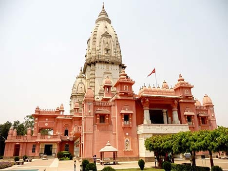 scam in vishwanath temple