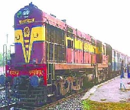 Jananayaka the engine failure, passenger upset
