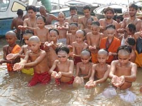 Brahmin has done for freedom from sins upakarm