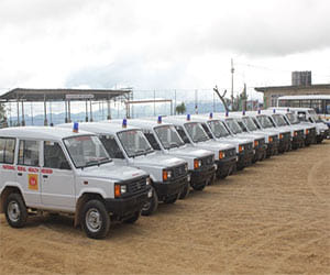 25 category vehicles including ambulance will enter delhi without any restriction