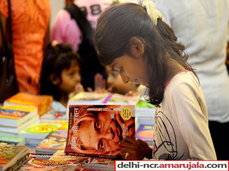 ?Bookish love of people explored in Book Fair.