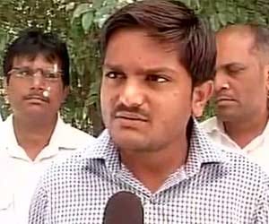 controversial statement of hardik patel