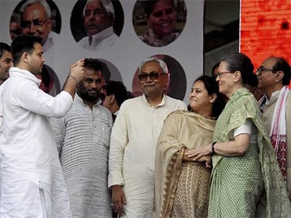 bihar election: why sonia praise lalu yadav