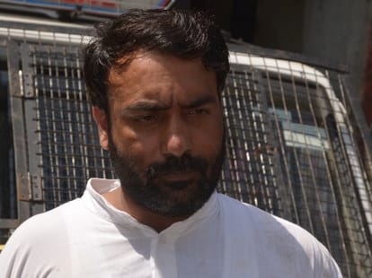 jammu police arrest Imposter in jammu 