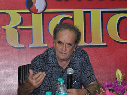 Mark Tully said does not need to make in india as fake US