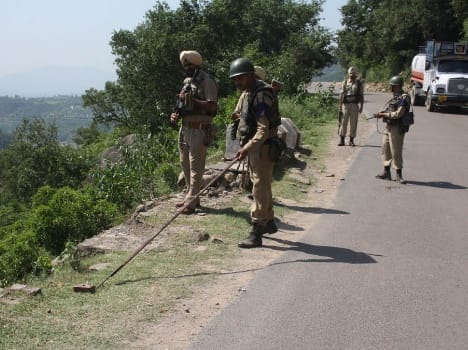 no one can go srinagar in next two days