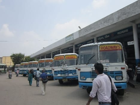 unions divide on strike