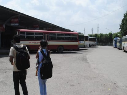 roadways employees part in strike.