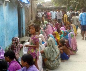 girl committed suicide in her house