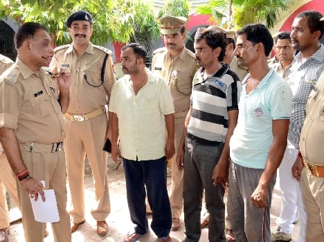 Otoliftr gang busted , arrested three accused