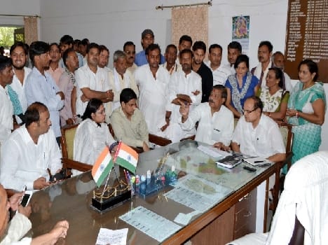 protest of RLD against state government