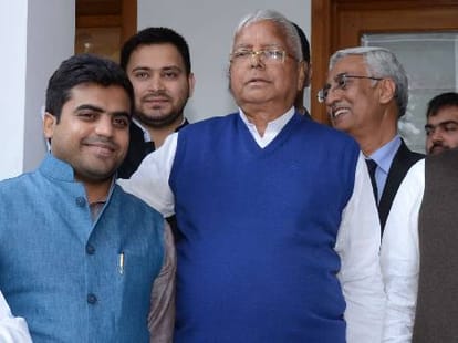 lalu prasad yadav family not attended mulayam birthday bash