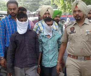 wanted in bihar and jharkhand for 15 murder, 2 moioist arrested