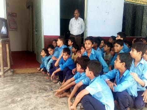 The students listened to the Prime Minister's mind