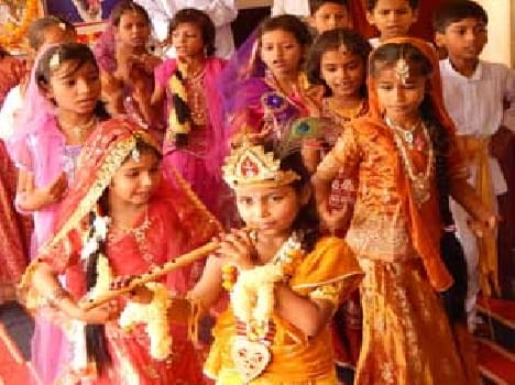 Every form , every color appeared Kanha