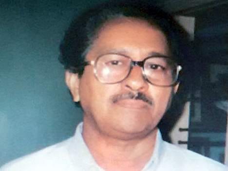 Hindu group to stop Muslim writer