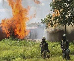 cameroon blast 10 people died and 100 injured