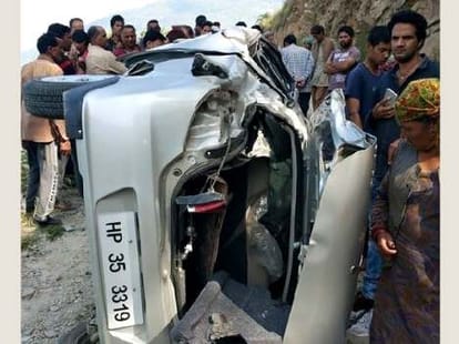 accidents in himachal, four died.