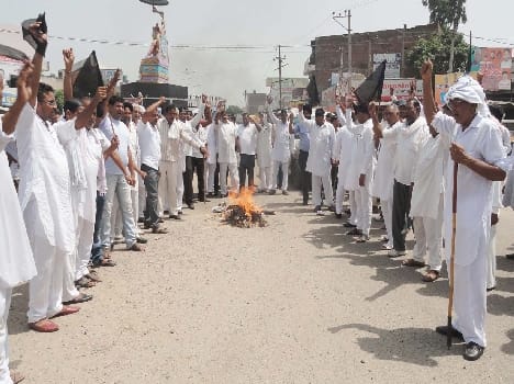 State Minister and MP will not enter villages