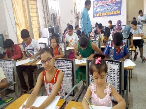 Praveen and mascara was successful in drawing competition