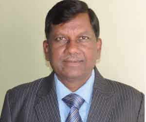 president will give honor to this scientist