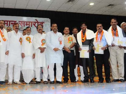Teachers honoured on teachers day.