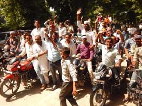 students in the district curfew , closure today