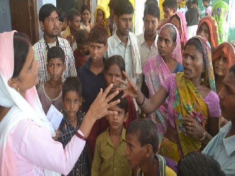  Parents cut commotion, the siege of the principal