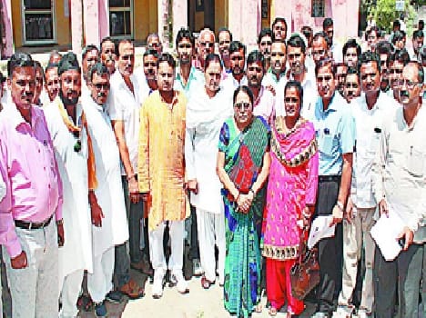 Reservations resist, block office furore