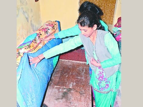 Govt staff decry lack of facilities at housing quarters.