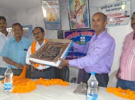 Elimination of illiteracy will light : Atul