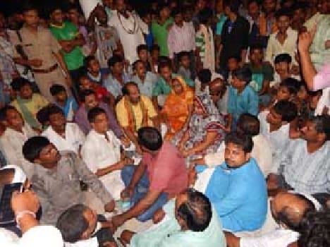 Lakshman Gupta arrested , including supporters