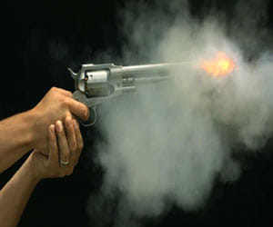 firing on police head constable home at chandigarh