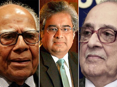 fee of delhis top advocates