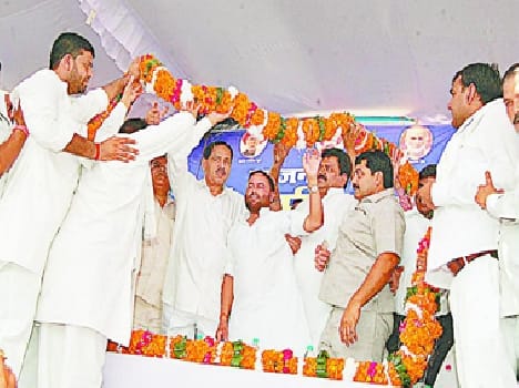 SP, BJP attacked