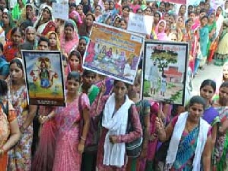 Maintain illiterates literate Kailash