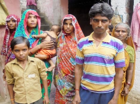Four homes in two villages of Khutar robbery