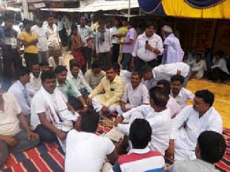 Shops laid off for power