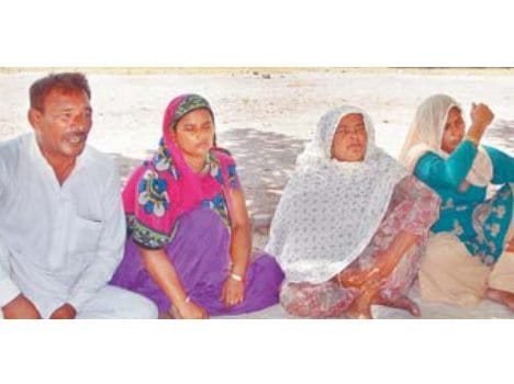 warning to do suicide by family due to eve teasing