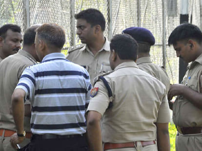 tension in kachri of allahabad